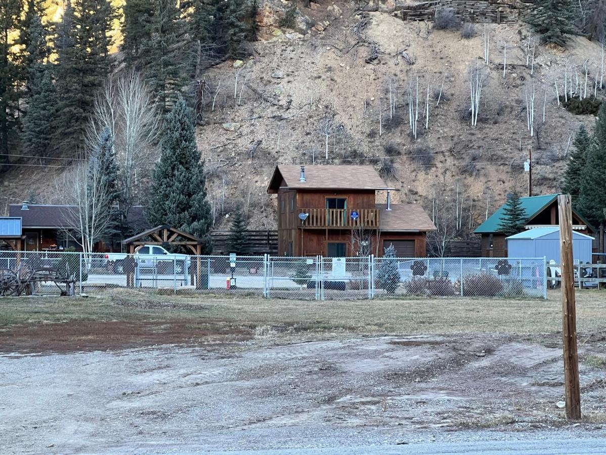 Mountain View Lodge Red River Dış mekan fotoğraf
