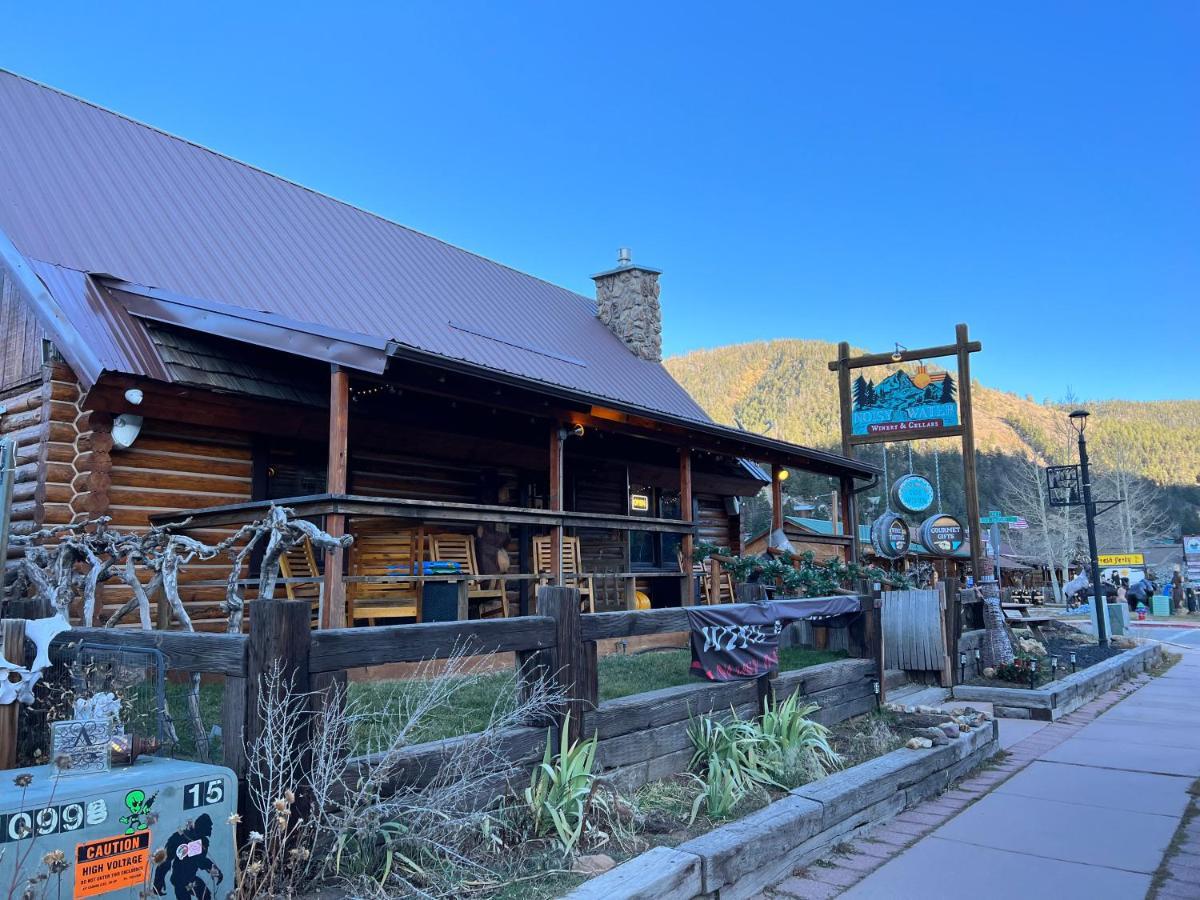 Mountain View Lodge Red River Dış mekan fotoğraf